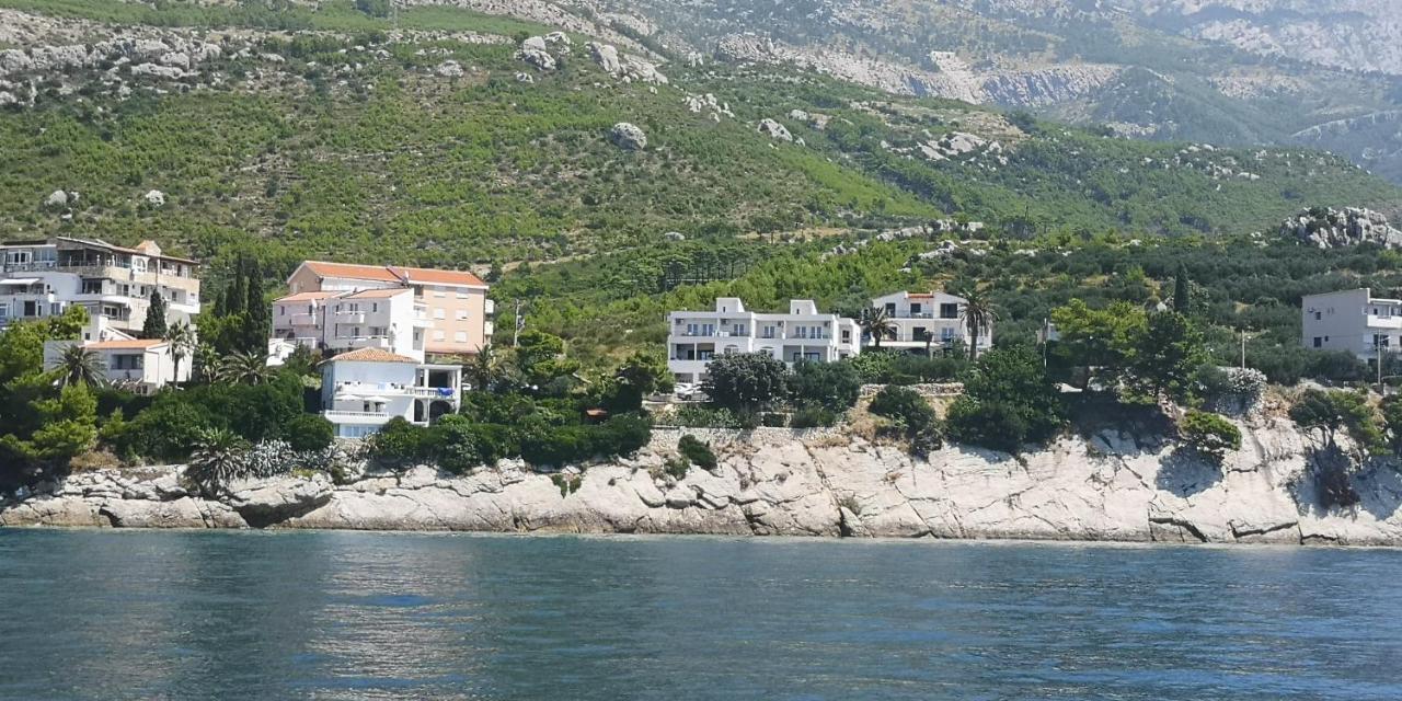 Apartments Tri Palme Baska Voda Exterior photo