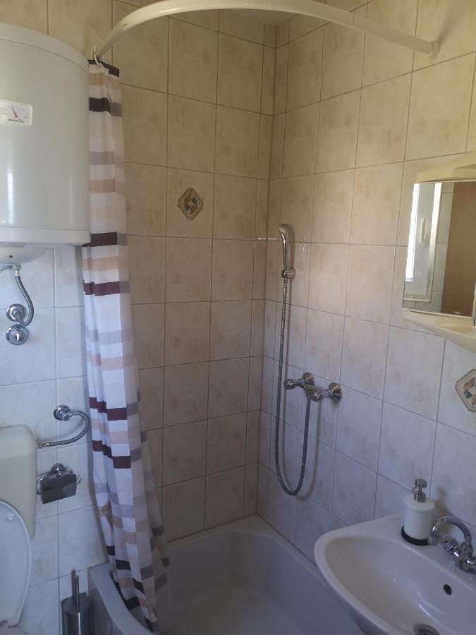 Apartments Tri Palme Baska Voda Exterior photo