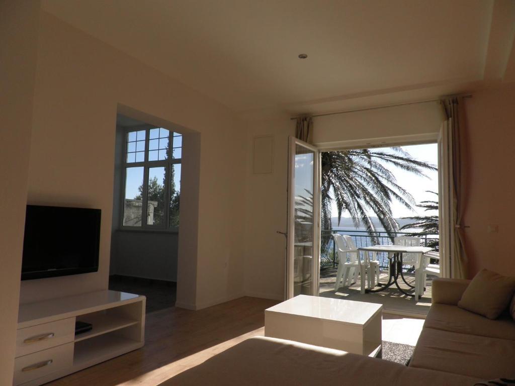 Apartments Tri Palme Baska Voda Room photo