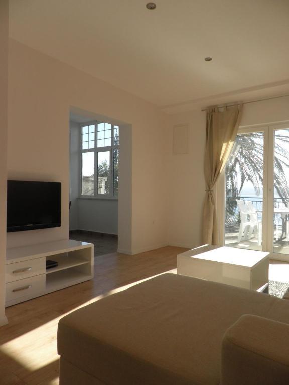 Apartments Tri Palme Baska Voda Room photo
